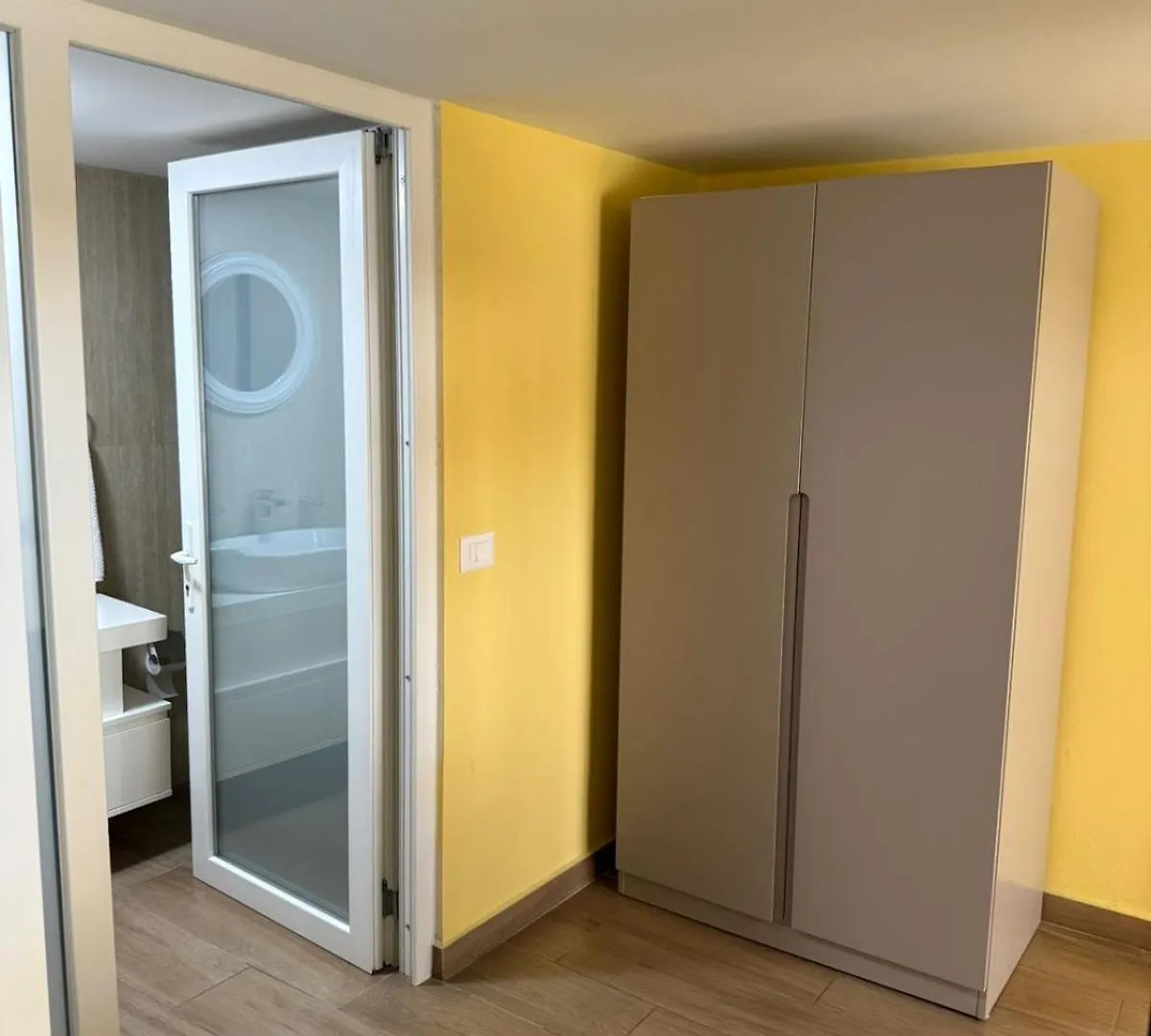 Bed & Breakfast Auto Tana Guest House Tirana