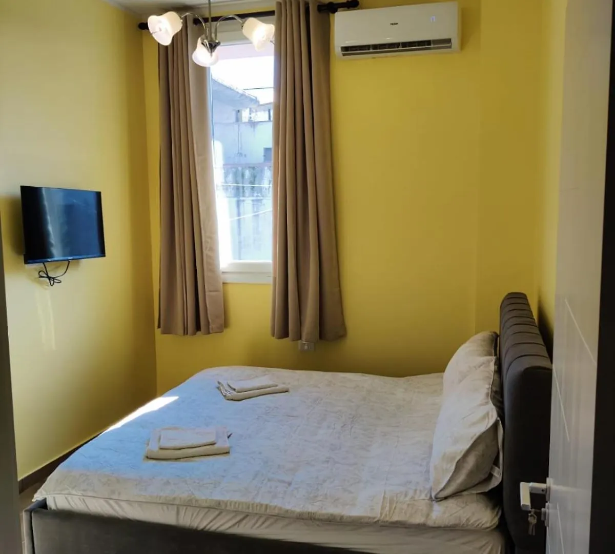 Auto Tana Guest House Tiran Oda ve Kahvaltı
