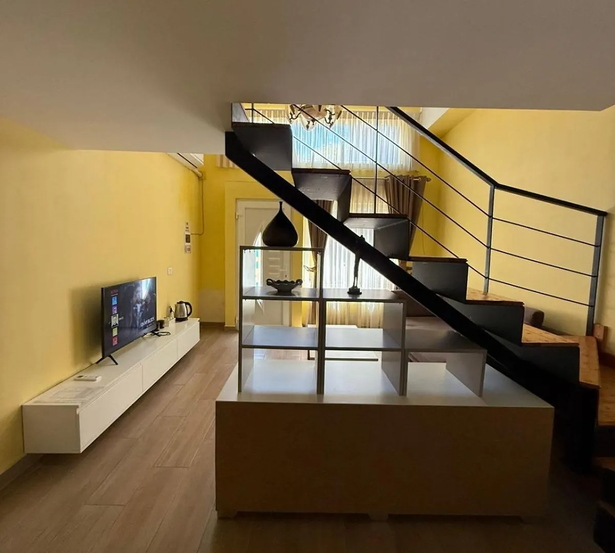 Auto Tana Guest House Tiran Oda ve Kahvaltı