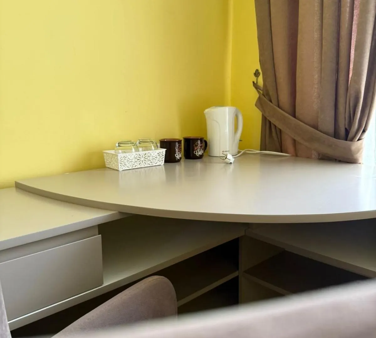 Auto Tana Guest House Tiran Oda ve Kahvaltı